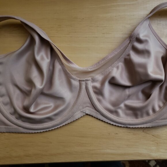 NWT women's Shecurve tan bra 40c - Picture 5 of 14